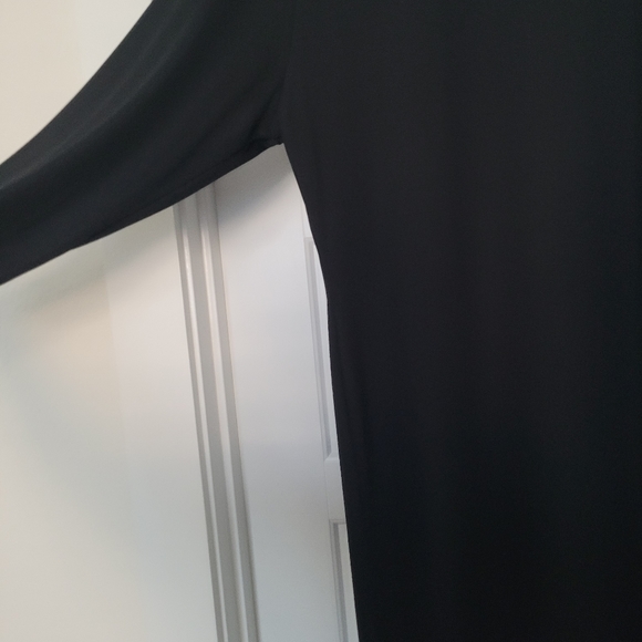 Dress - Picture 4 of 5